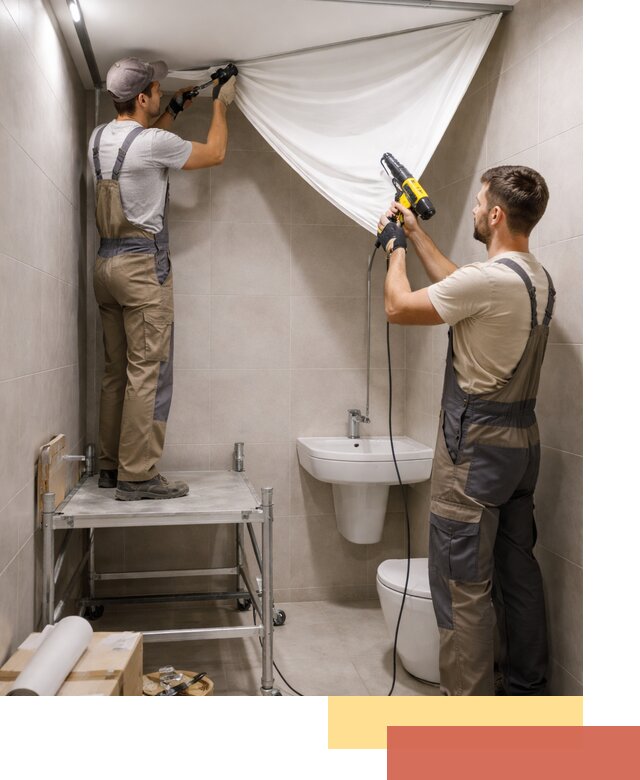 Монтаж натяжного потолка в санузле в железнодорожном