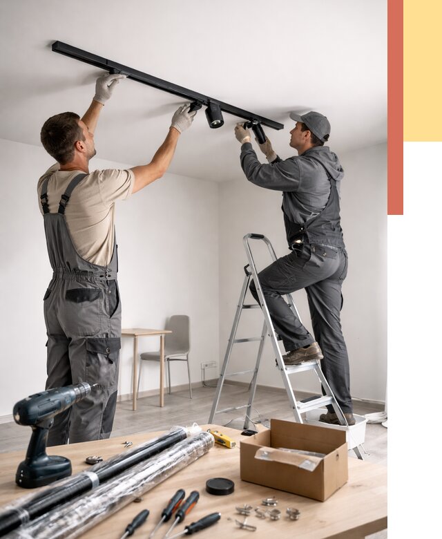 Установка трековых светильников в натяжной потолок в железнодорожном от 4307 руб. | ОТДЕЛОЧНИК-Жлз